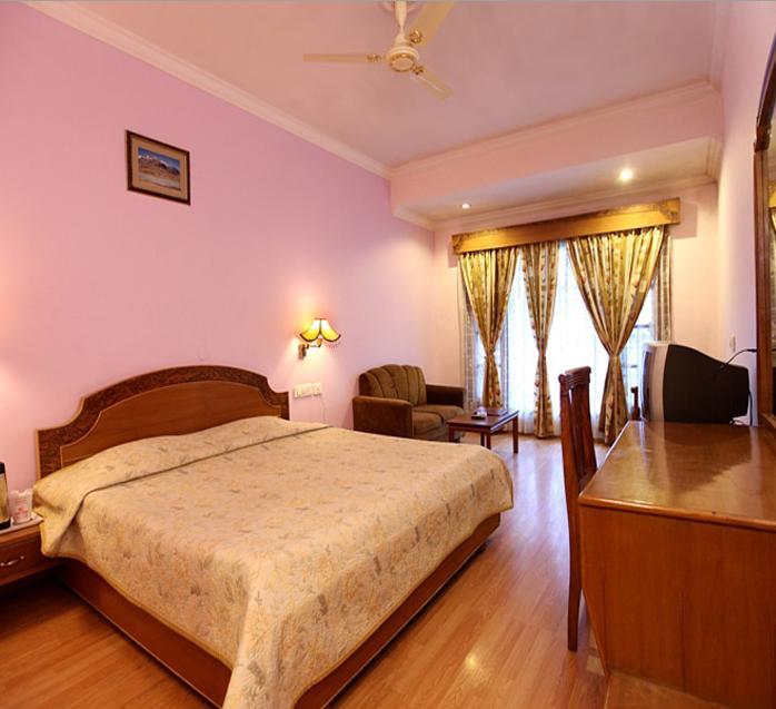 Hotel Dalhousie Heights Quarto foto